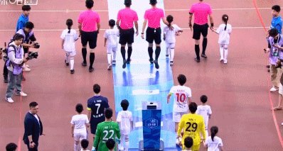 热菲尼奥世界波兜射打入死角！铁人3-2海港！