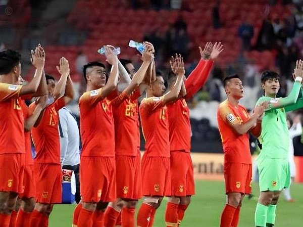 韦斯利：期待新鹏城未来拿中超冠军，我很尊重中国队友
