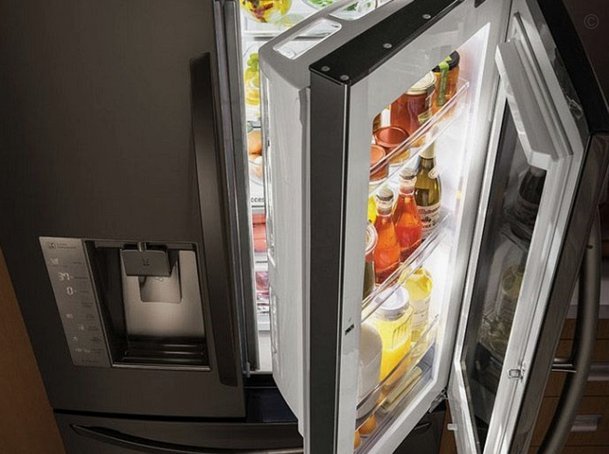 特里调侃：罗杰斯选蓝军而非枪手，是因我们有欧冠夺冠底蕴