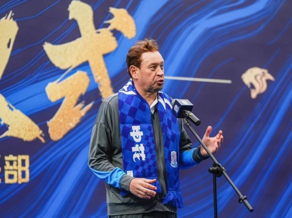 斯卢茨基发文告别申花：109场比赛65场胜利 感谢上海