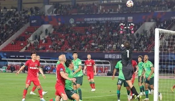 再下一城！法比奥助攻，曹永竞推射破门，国安2-0申花